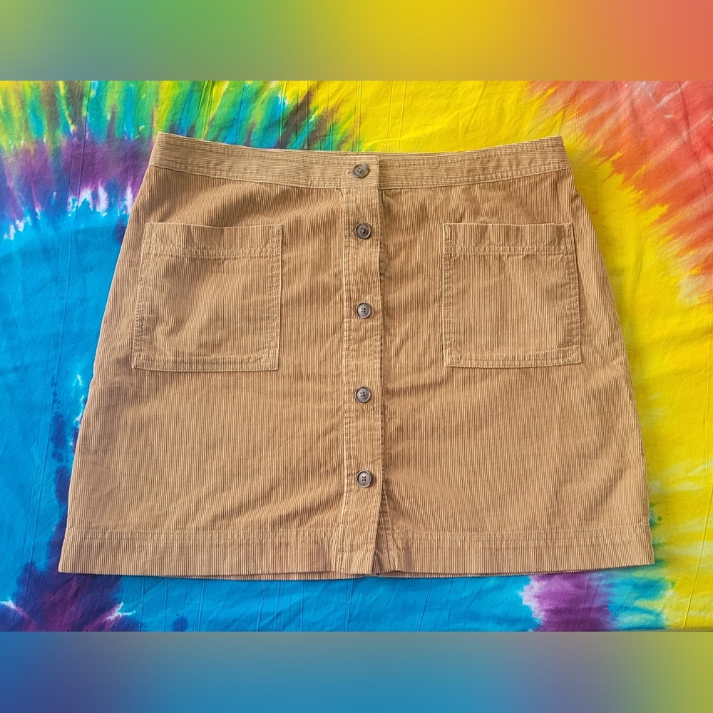 Women's Gap Retro Corduroy Skirt - Large